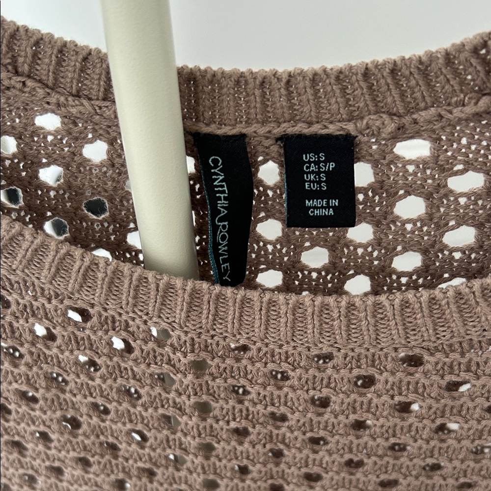 Cynthia Rowley Women's Brown Knit 3/4 Sleeve Sweater - Picture 2 of 4